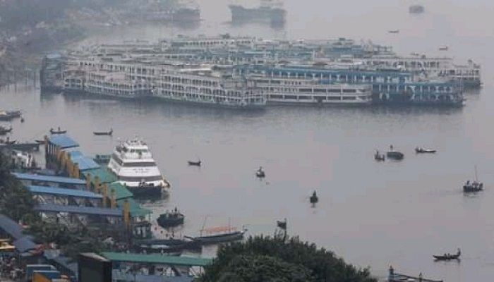 Launch operations halted at Sadarghat