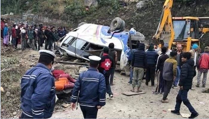 Bus Crash Kills 14 in Central Nepal