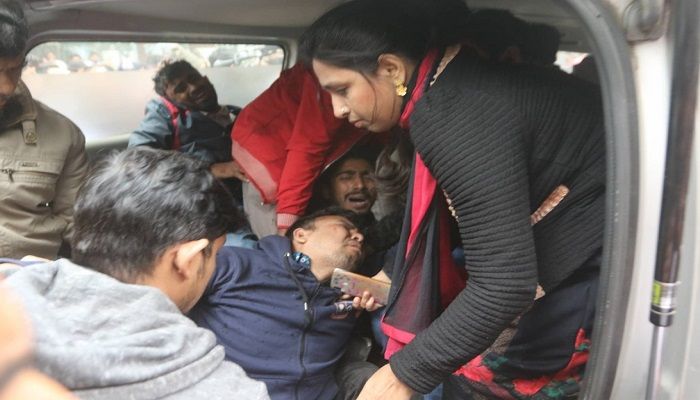 Ducsu Vice President Nurul Haque Nur and several of his associates are injured in an attack allegedly carried out by activists of Chhatra League and Muktijuddha Mancha on Dhaka University campus on Sunday, December 22, 2019. Photo: Collected