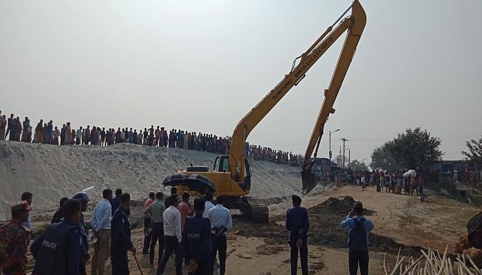 Drive Begins to Evict Illegal River Port in Pabna
