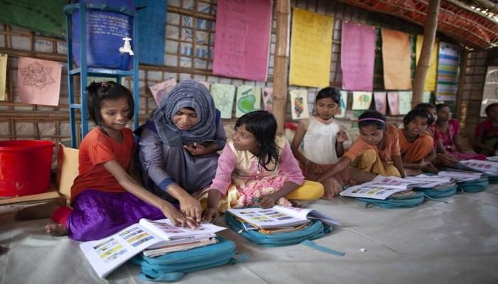 Bangladesh Permits Education for Rohingya Children
