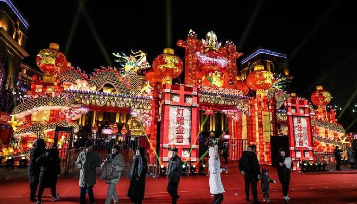 People visit a lantern festival held in Dalian, northeast China's Liaoning Province, Jan. 17, 2020.