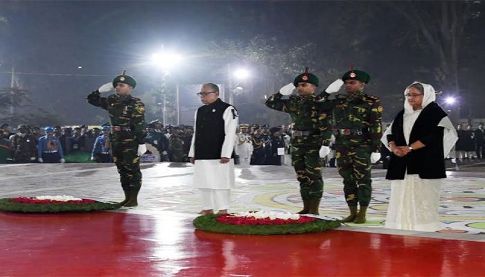 President, PM Pay Homage to Language Heroes