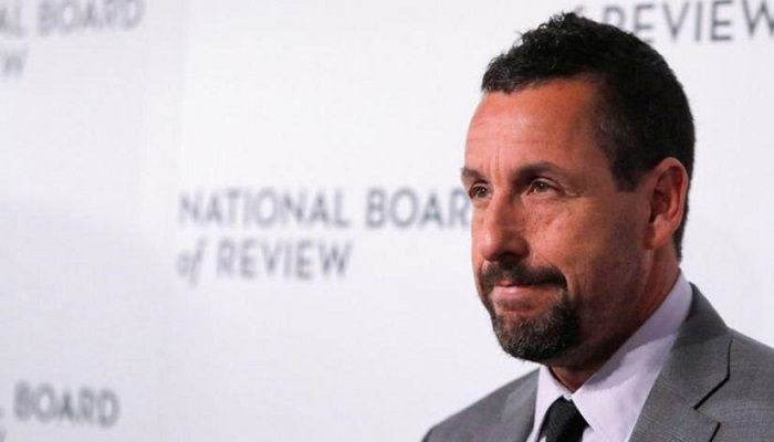 Sandler to Make Four New Movies for Netflix