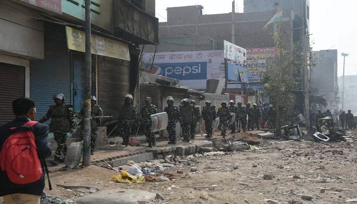 Curfew Called As 20 Dead in Delhi Violence