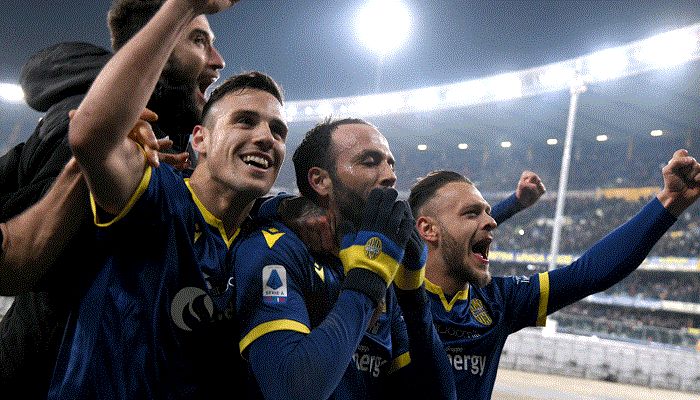 Hellas Verona players celebrate their victory over league leaders Juventus at the Stadio Bentegodi on Saturday. Photo: Collected from Reuters.