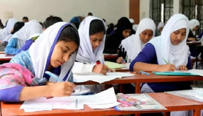 Students in an examination hall. Photo: Collected