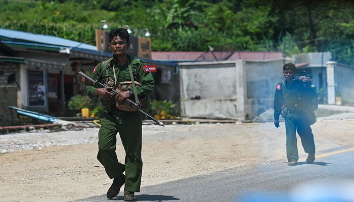 Myanmar Army Clash with Rebels Kill 5 Rohingyas
