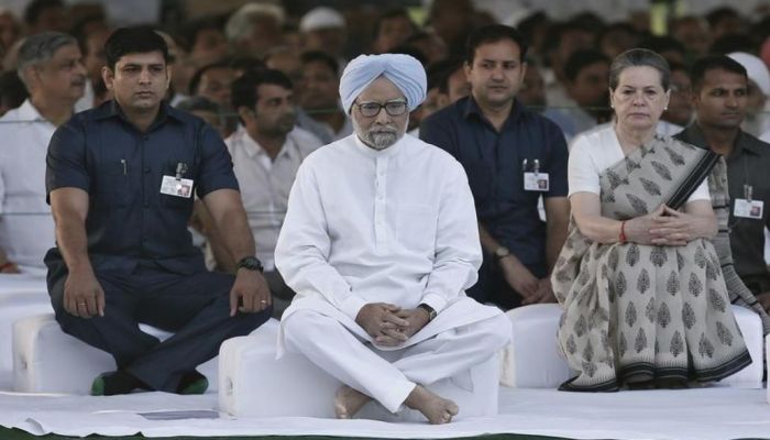 Modi Should Withdraw the Citizenship Act: Manmohan Singh