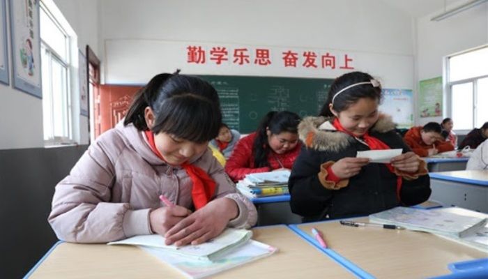 Schools Reopen in China; Virus Mystery Intensifies