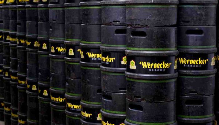 Virus Outbreak Threatens Germany's Tradition-Laden Breweries