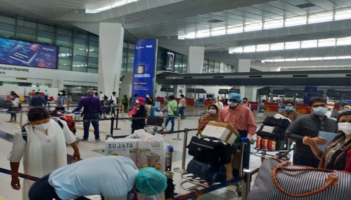482 More Expats Return Home from India