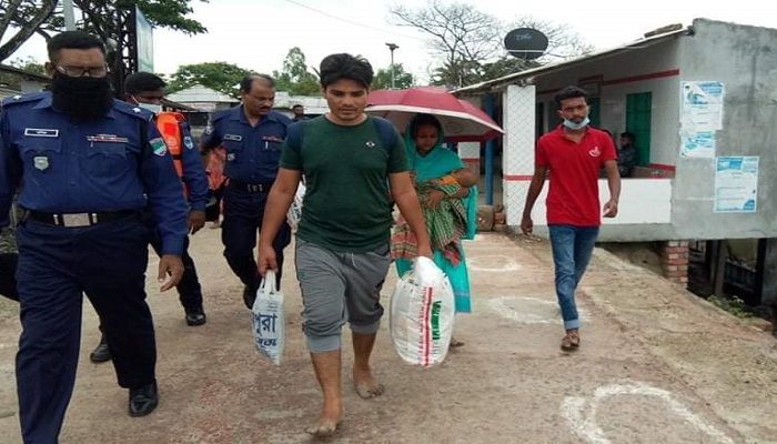 14 Lakh People Moved to Cyclone Centers