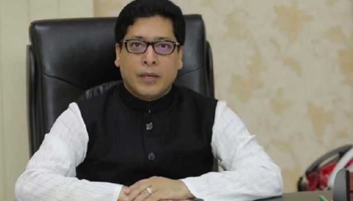 Not More Than 25pc of Officers Allowed to Attend Offices: Minister Farhad