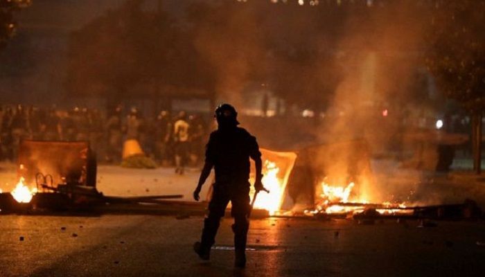 Lebanon Protests Continue for Second Night