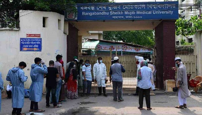 Is COVID-19 Reaching Its Peak in BD? Experts Divided
