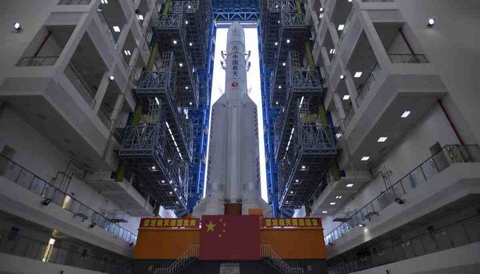 China Launches Ambitious Mars Mission