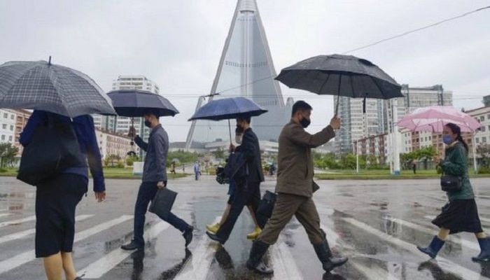 It is compulsory for people to wear masks in public places in North Korea