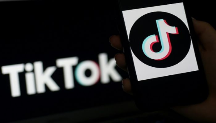 TikTok Says Stopping App Operation in Hong Kong