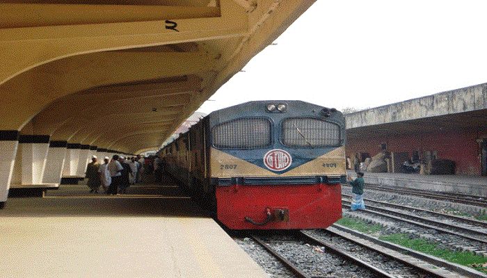 No Special Train during Eid: Minister
