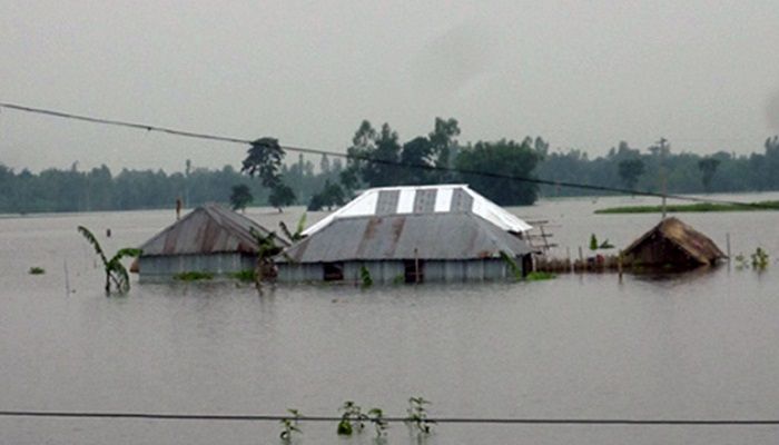 17 Drowned in Flood Waters in Eight Districts