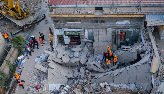 Death Toll in China Restaurant Collapse Climbs to 29