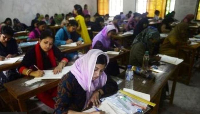 Coronavirus: What Do Authorities Think about HSC Exams in Bangladesh?