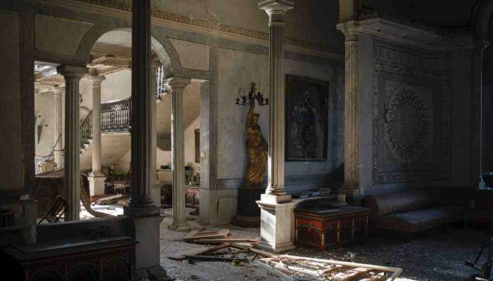 Beirut Blast Destroys Iconic 19th Century Palace