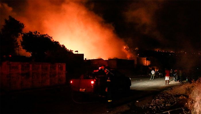 Greece's Main Migrant Camp Gutted after Huge Blaze  