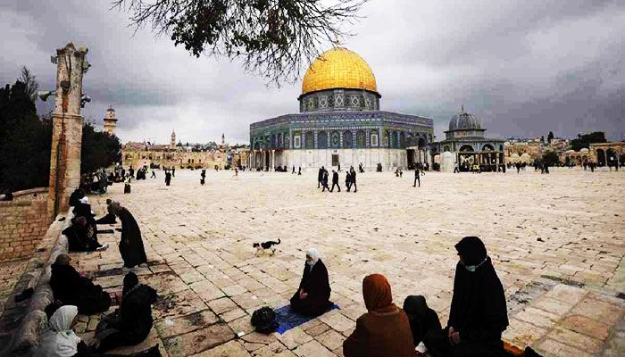 Palestinians Torn As Israel Seeks Tourists in Jerusalem