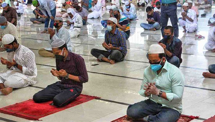 Wear Masks at Mosques: Islamic Foundation