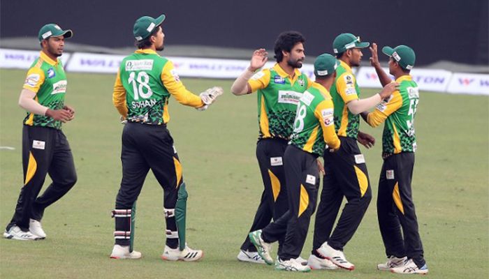 Rajshahi Shocks Dhaka in Bangabandhu T20 Opener