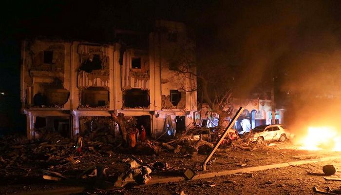 Death Toll Rises to 16 in Somalia Suicide Bombing