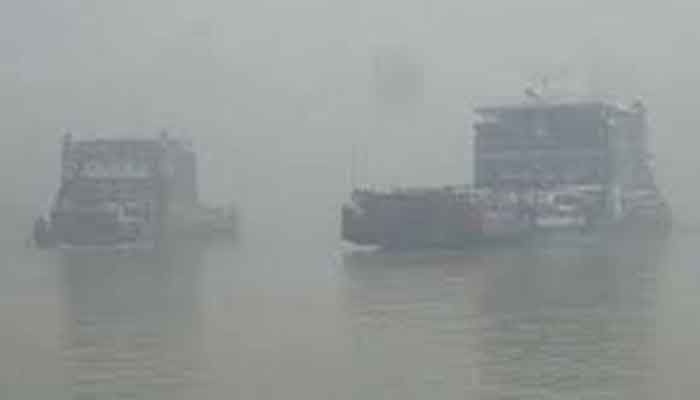 Dense Fog Halts Ferry Services on Paturia-Daulatdia Route  
