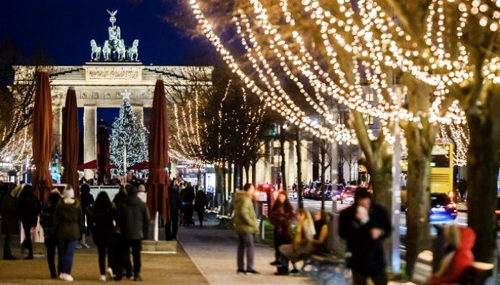 Germany to Go Into Lockdown over Christmas