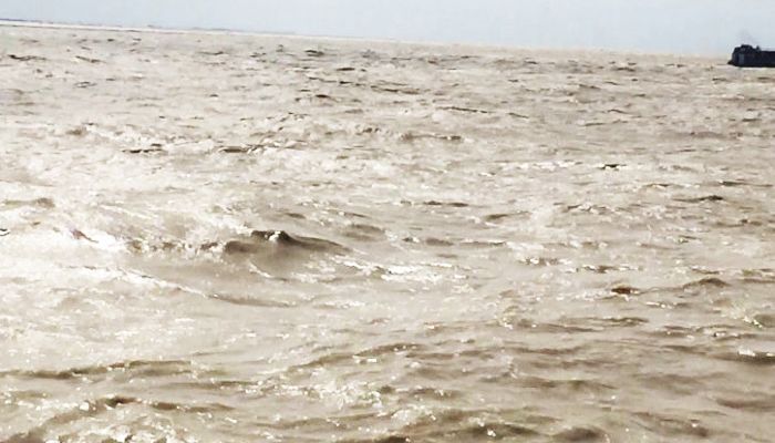 Five Killed As Boat Capsizes in Meghna