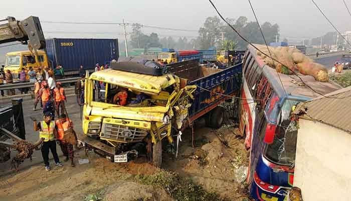 6 Killed As Truck Hits Bus in Tangail  