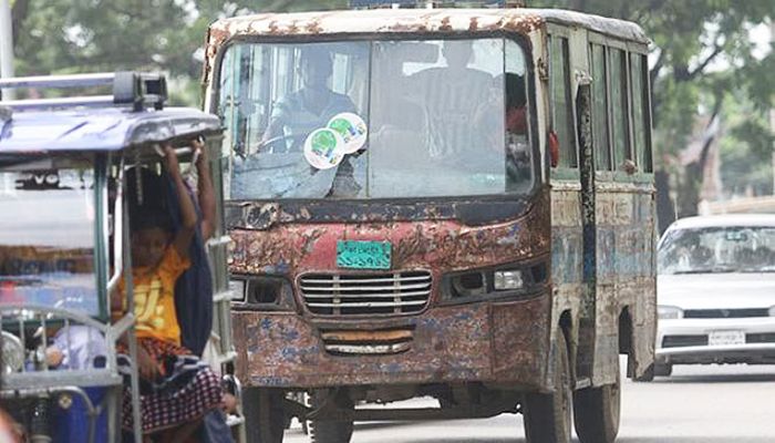 Unfit Number of Vehicles Soar Up in Bangladesh