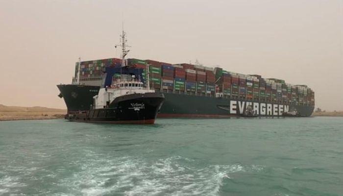 Suez Canal: Race to Free Stuck Ship Enters Third Day