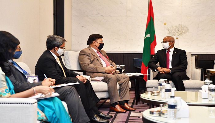 FM Pays Courtesy Call on Visiting Maldivian President