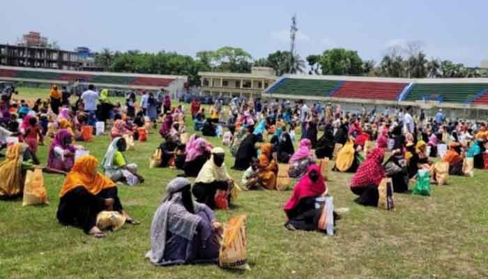 512 Destitute Families Get Rice Relief from District Admin in Chandpur   
