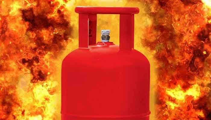 4 Burnt in Bogura Gas Cylinder Explosion  