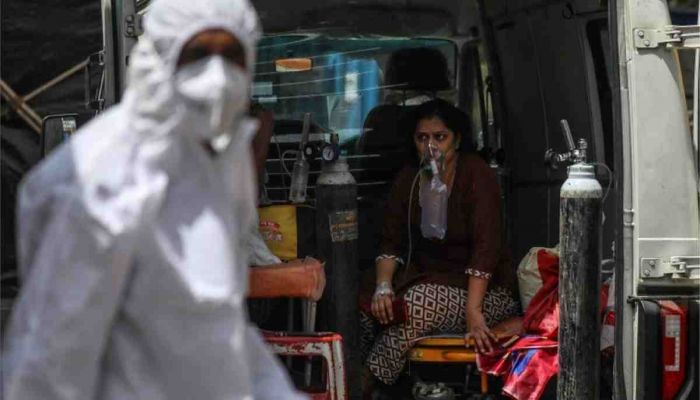 25 Die in Delhi Hospital due to Oxygen Shortage 