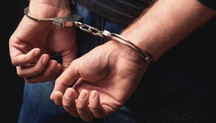 Man Arrested in Ahmedabad with Remdesivir Vials for Sale in Bangladesh