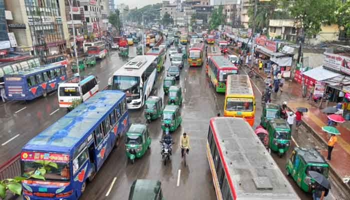 Govt Allows Public Transports inside Cities, Districts from 6 May   