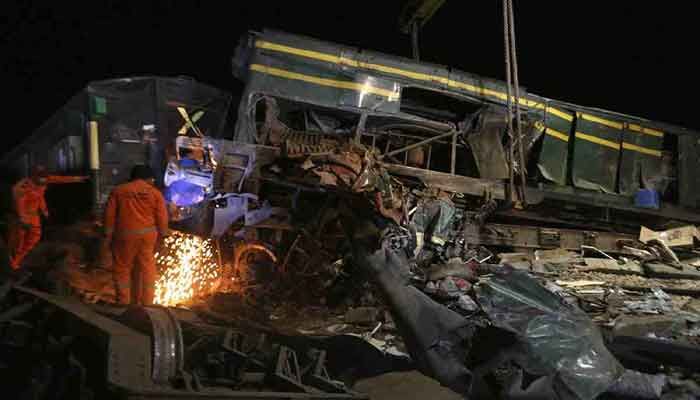 Train Barrels into Another in Pakistan, Killing At Least 51  