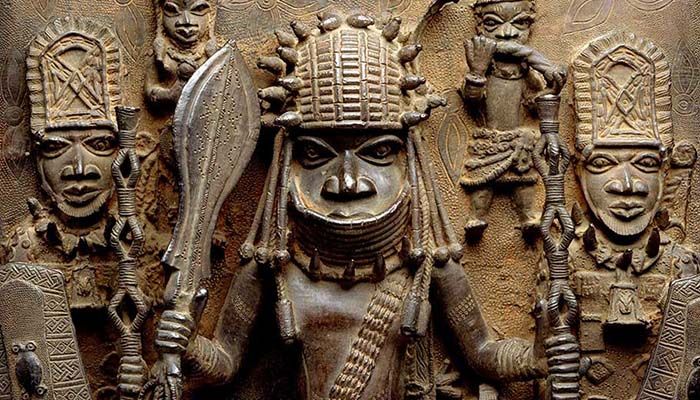 Benin Court brass plaques of a "Warrior Chief and his warriors" || Photo: Collected 