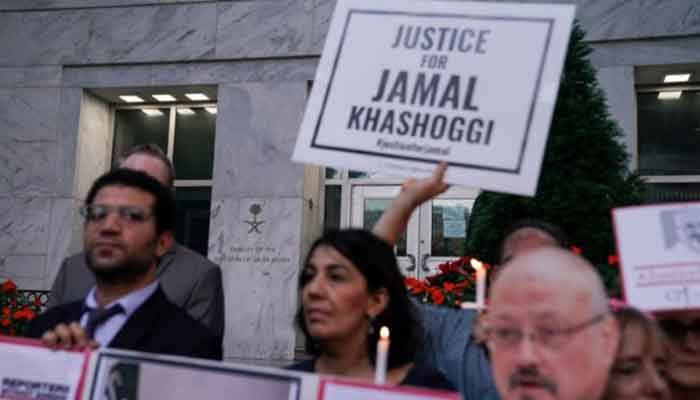 The Committee to Protect Journalists and other press freedom activists hold a candlelight vigil in front of the Saudi Embassy to mark the anniversary of the killing of journalist Jamal Khashoggi at the kingdom's consulate in Istanbul, Wednesday evening in Washington, US, October 2, 2019. || Photo: Reuters