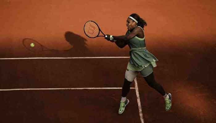 Serena Williams Loses at French Open; Federer Withdraws  