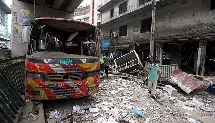 The wreckage of a city bus that was on the street during the horrible Moghbazar blast. || Photo: Collected 